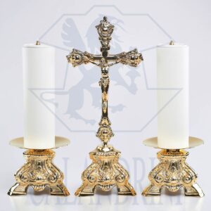 Candlestick in rich baroque fusion, plate 15 cm., Case 5 cm. h. 14 cm. at the plate