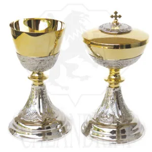 CALICE E PISSIDE CESELLATI "SAN FERNANDO"